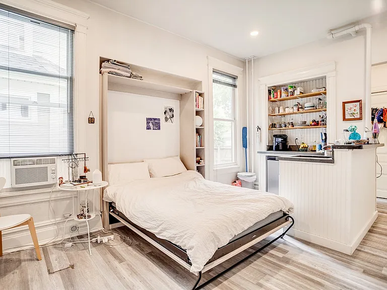 2713 Fremont Ave S #2 — Photo 5