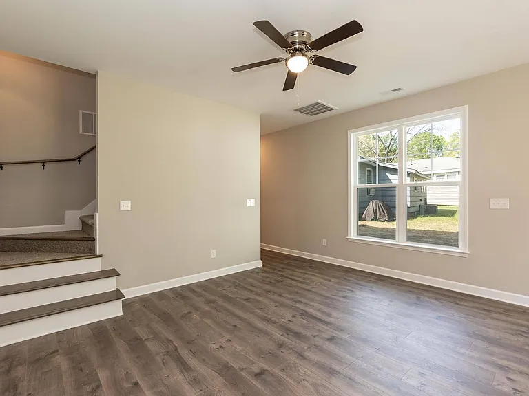 428 N Allen Rd — Photo 10