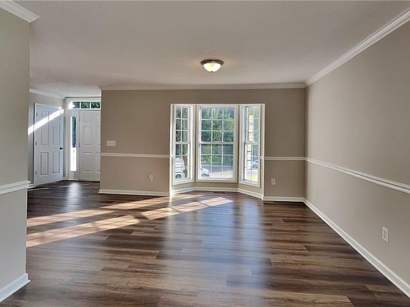 3rd image of 2206 Flora Vista Ct
