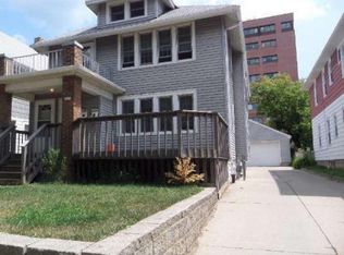 3336 N Cramer St, Milwaukee, WI 53211