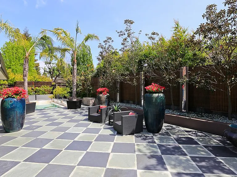 406 E Edith Ave — Photo 20