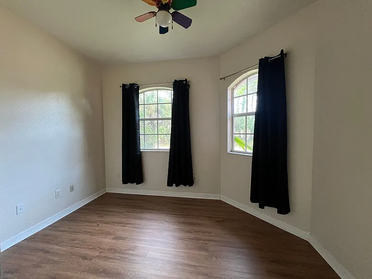 2585 Yuma Ave — Photo 13