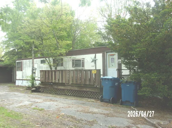 604 N Jefferson St, Watseka, IL 60970