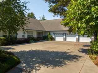 2463 Willow Loop E, Florence, OR 97439