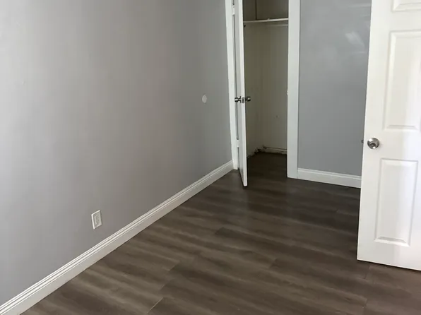 612 W 77th St #3, Los Angeles, CA 90044