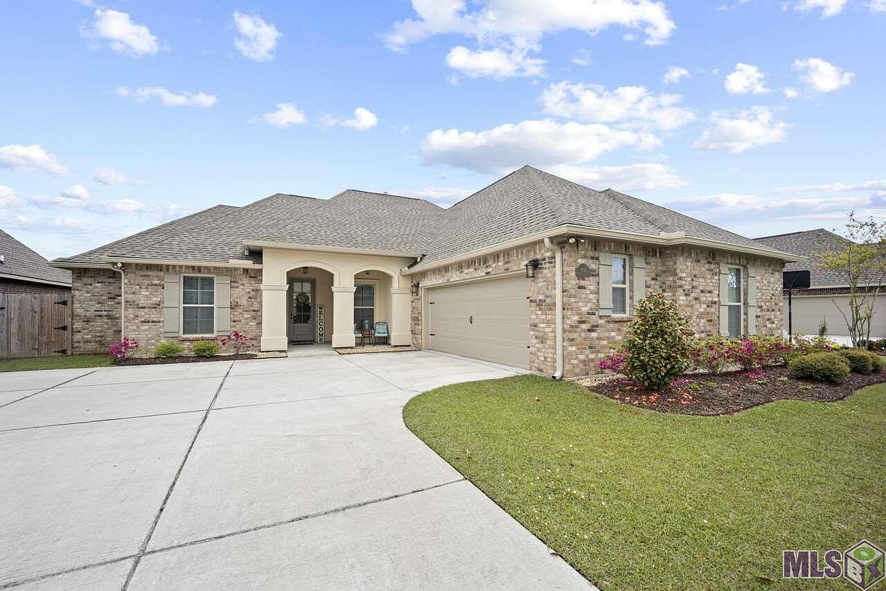 8868 Cresson Dr, Denham Springs, LA 70726 | Zillow