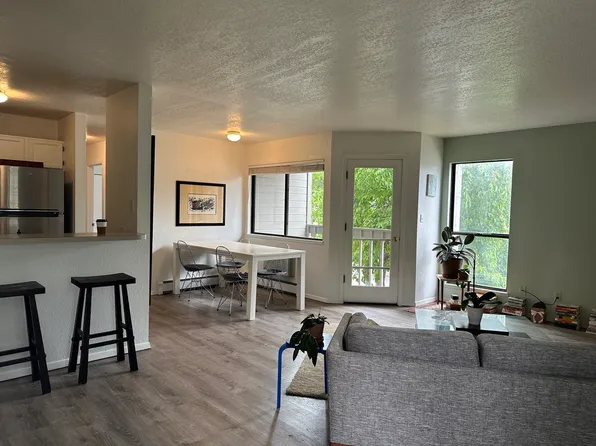 3525 28th St APT 204, Boulder, CO 80301