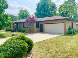 445 Swift Ave, Oglesby, IL 61348