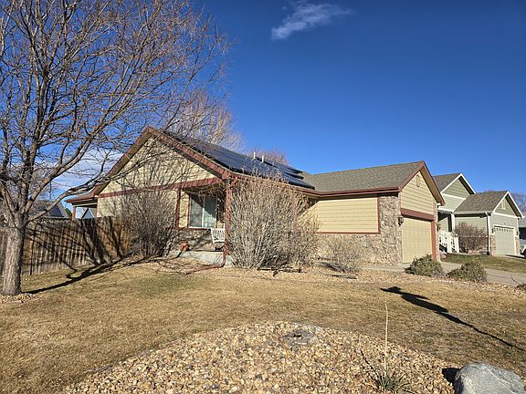 4th image of 369 Amber Dr