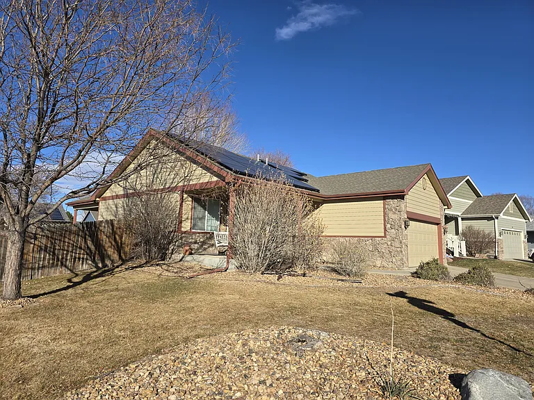369 Amber Dr — Photo 4