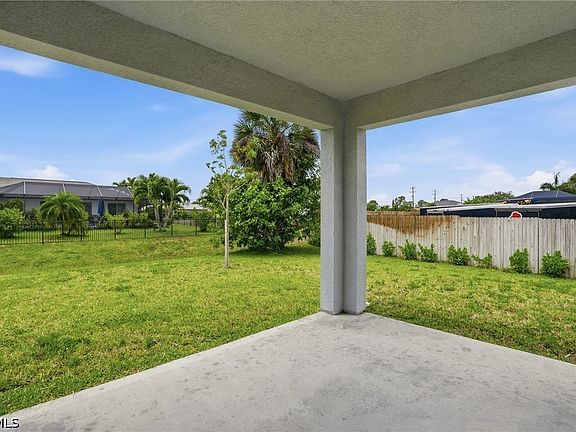 5th image of 2720 NW 20th Ter