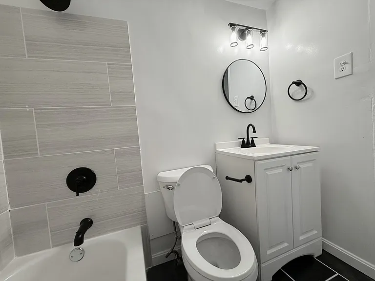 5831 Quantrell Ave #T4 — Photo 16