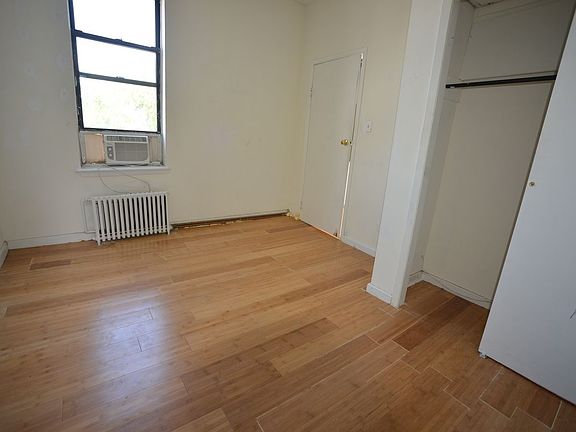 5th image of 42-27 35th Ave #5