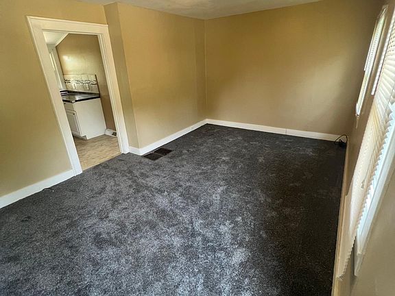 2nd image of 2200 Boldt St