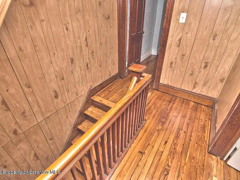 34 Simon Block Ave — Photo 11