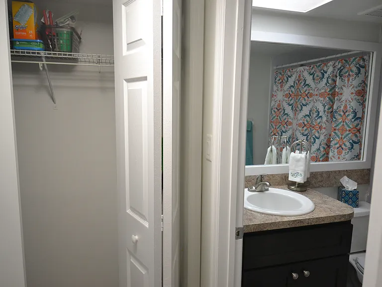 161 Lakeside Dr — Photo 15