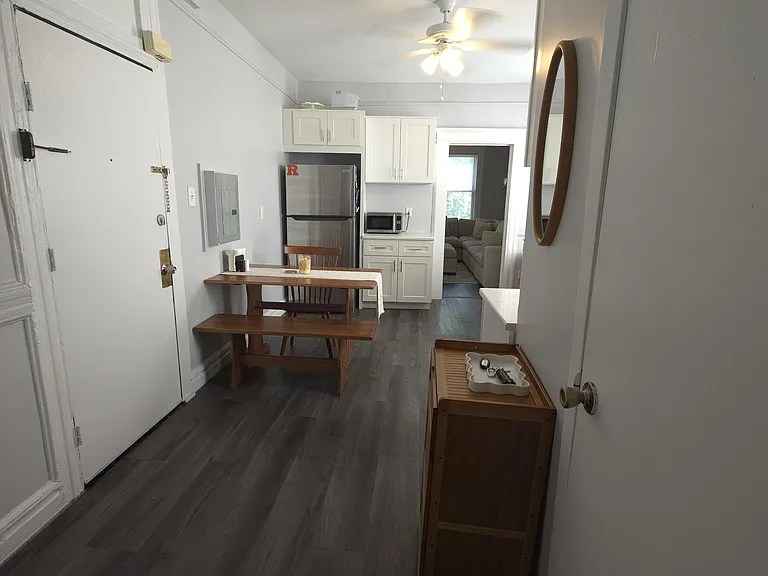 7 Woodland Ave #2 — Photo 6