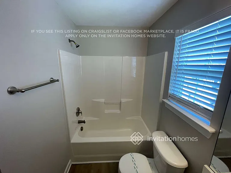 527 Clearwater Dr NW — Photo 18