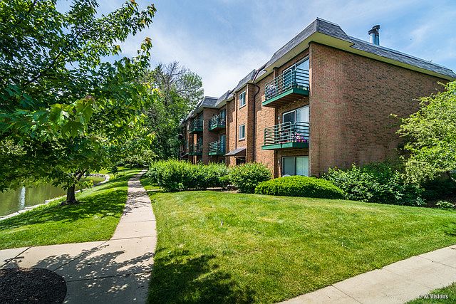 1st image of 1017 Buccaneer Dr APT 4