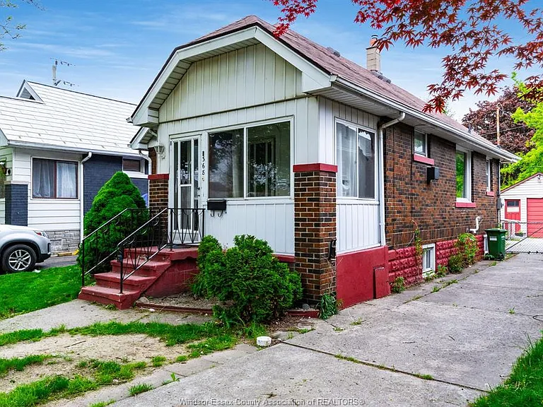 368 South St — Photo 38