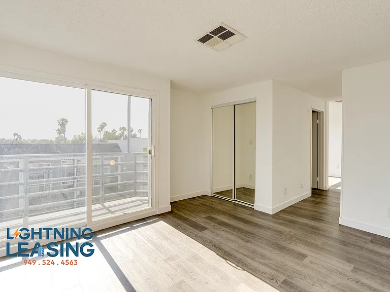 Renaissance suites — Photo 38