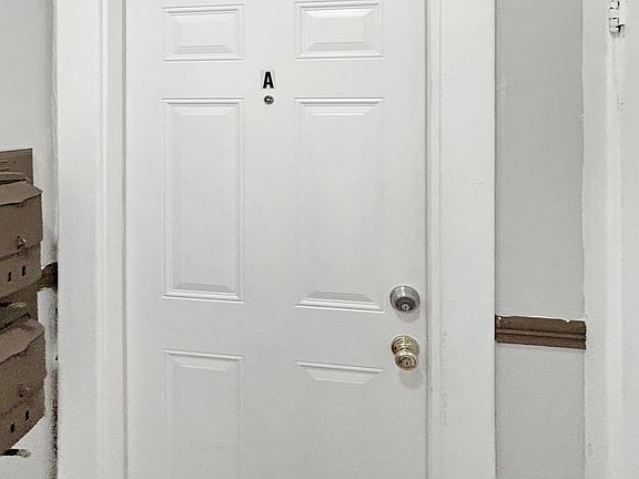 2nd image of 439 College Ave APT A