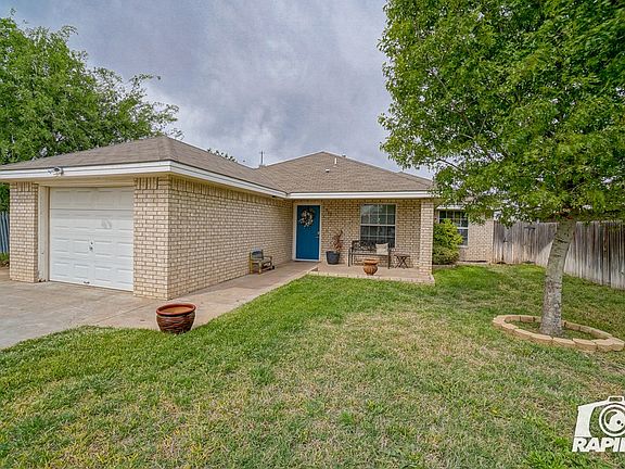 5th image of 505 N Fort Worth St