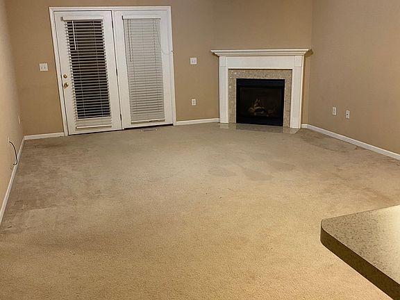 2nd image of 10922 Upland Terrace Dr