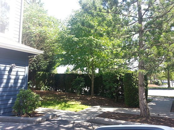 2nd image of 16028 NE 94th Way #3404