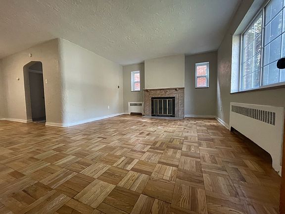 3rd image of 304-314.5 Lenox Ave #306