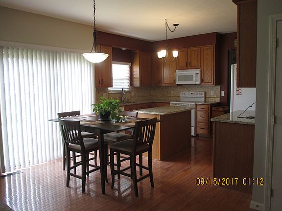4th image of 4344 Creekbend Dr
