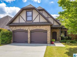 2198 Chalybe Dr, Hoover, AL 35226