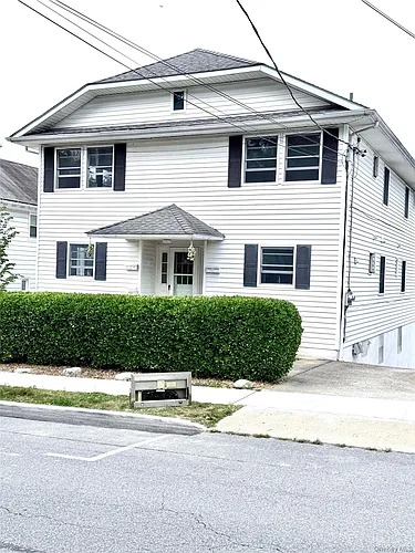 12 S Buckhout St #1 Photo 1