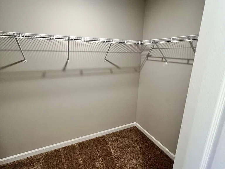 5951 NW Baynard Dr — Photo 23
