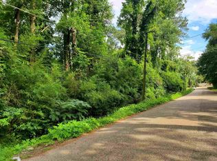 2nd St, Jasper, TX 75951