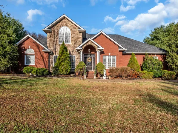 1914 Bartons Cv, Lebanon, TN 37087