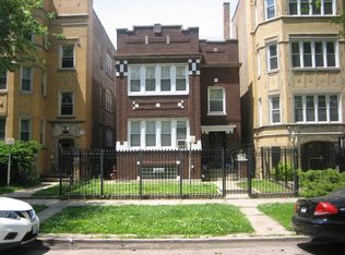 7804 S Bennett Ave, Chicago, IL 60649