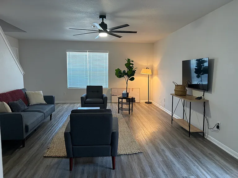 2812 Cantabrian Dr #A — Photo 33
