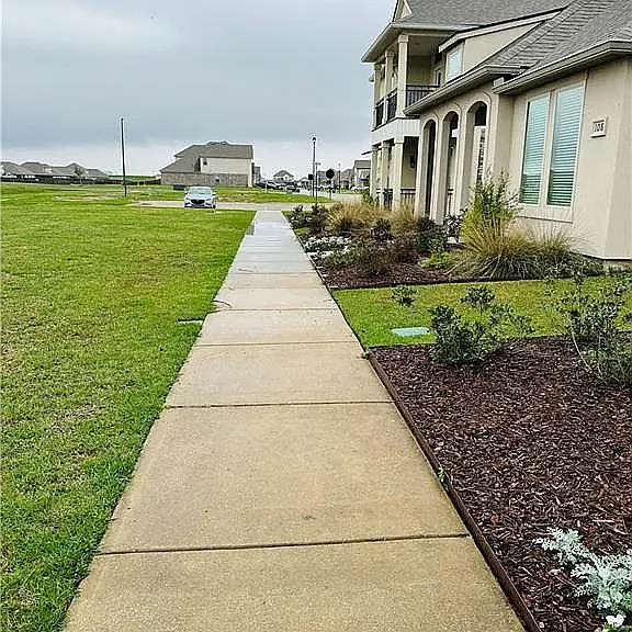 112 Oak Landing Ln — Photo 23
