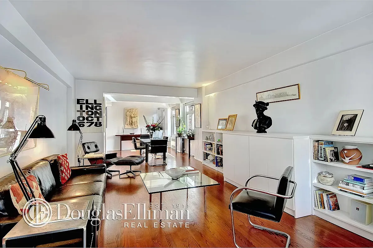715 Park Avenue — Photo 3