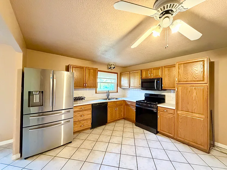 4176 Lisieux Ln — Photo 21