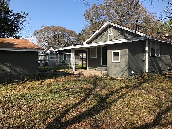 4th image of 409 Wiggins Ave