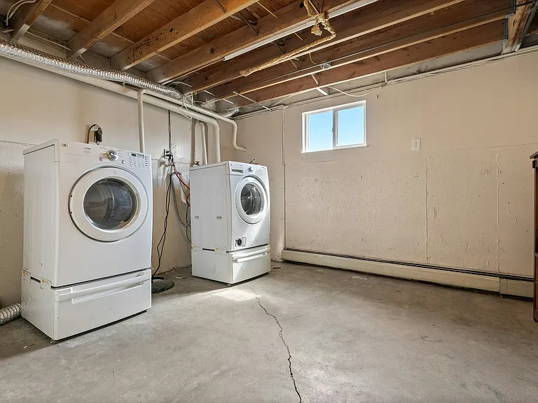 7089 W 10th Ave — Photo 12
