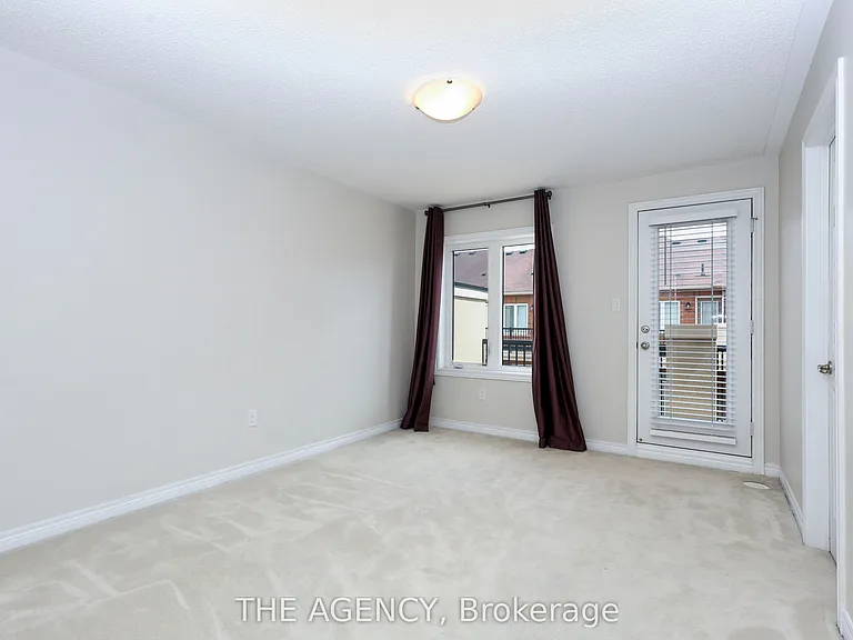 3053 Preserve Dr — Photo 22