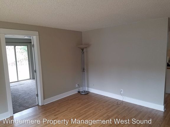 4th image of 6560 NE Nelson St
