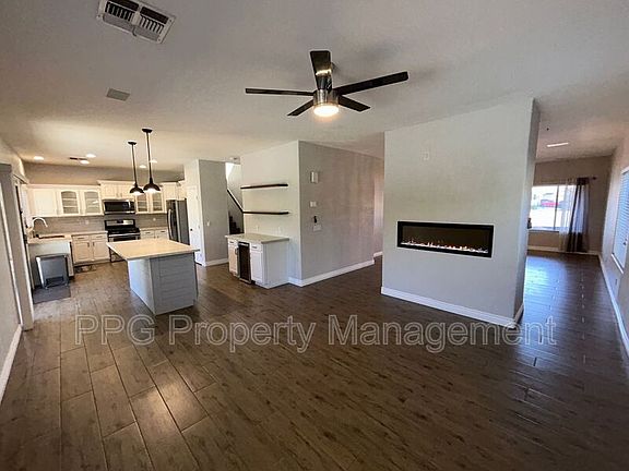 5th image of 4121 N Dania Ct