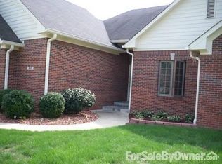 945 Texarkana Dr, Indianapolis, IN