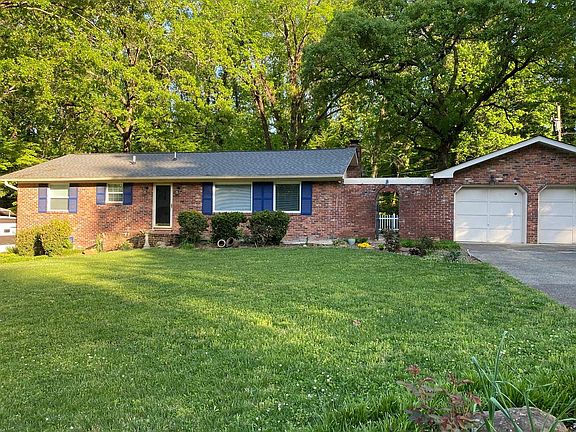 2nd image of 504 Paragon Dr