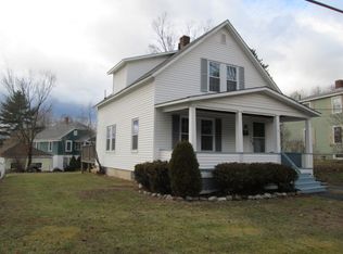 25 Pinnacle Rd, Newport, NH 03773