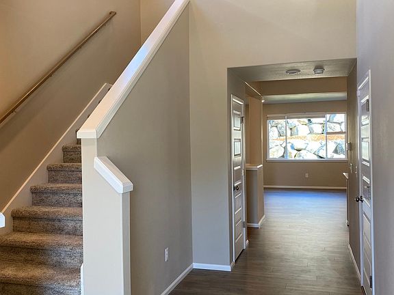 3rd image of 3709 80th Ave NE